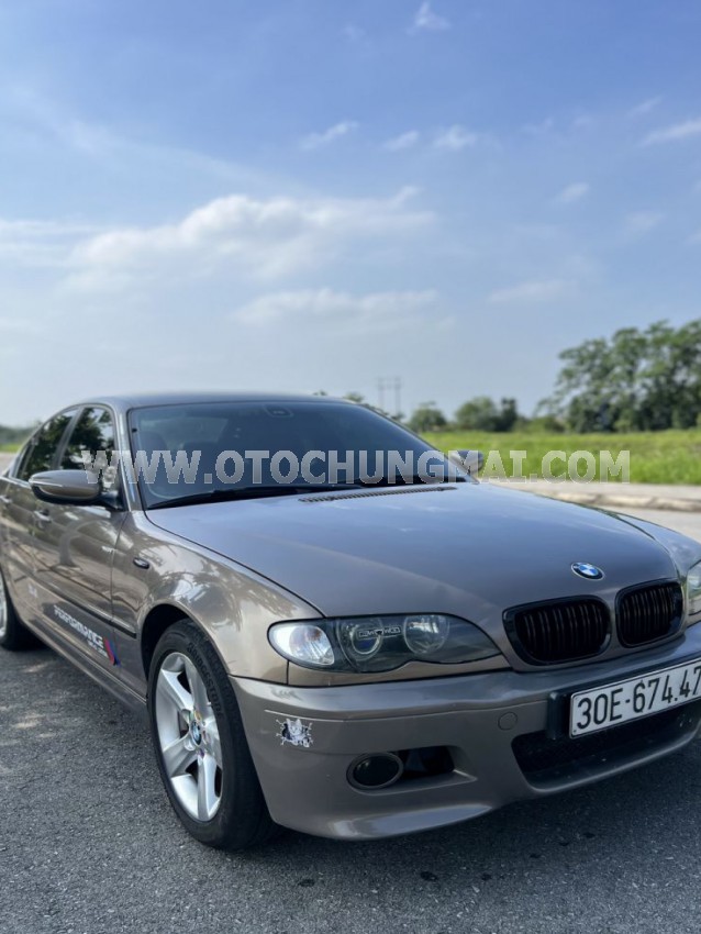 Xe BMW 3 Series 325i