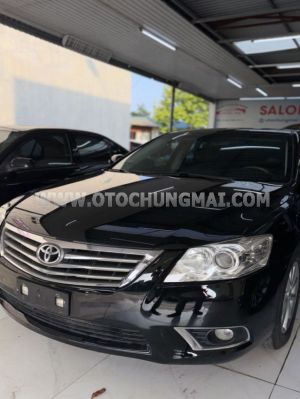 Xe Toyota Camry 2.0E