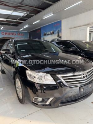 Xe Toyota Camry 2.0E