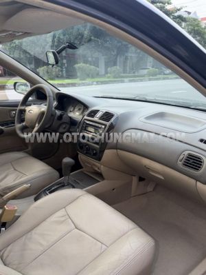 Xe Ford Laser GHIA 1.8 AT