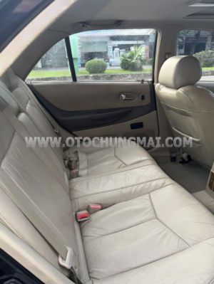 Xe Ford Laser GHIA 1.8 AT