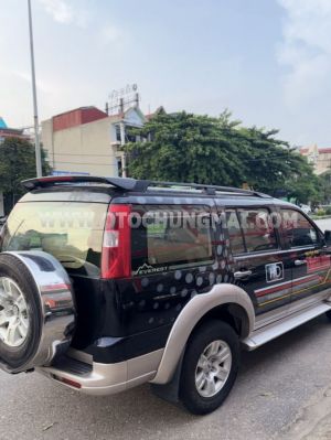 Xe Ford Everest 2.5L 4x4 MT