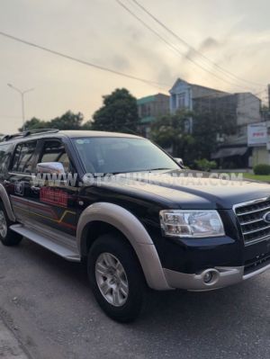 Xe Ford Everest 2.5L 4x4 MT
