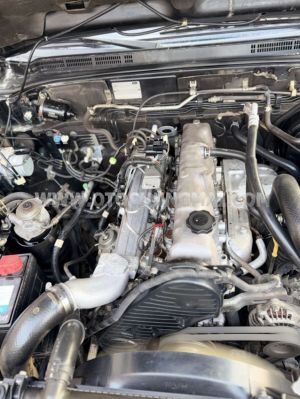 Xe Ford Everest 2.5L 4x4 MT