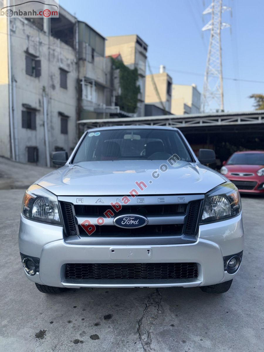 Xe Ford Ranger XL 4x4 MT