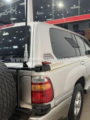 Xe Toyota Land Cruiser GX 4.5