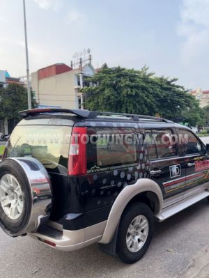 Xe Ford Everest 2.5L 4x4 MT