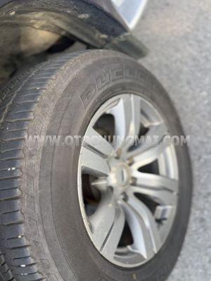 Xe Ford Everest Limited 2.5L 4x2 AT