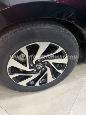 Xe Honda Civic 1.8 E