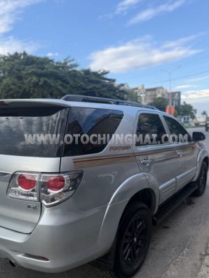 Xe Toyota Fortuner 2.5G