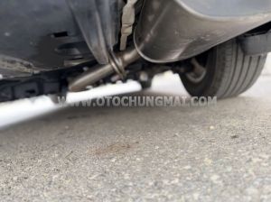 Xe Toyota Camry 2.0E