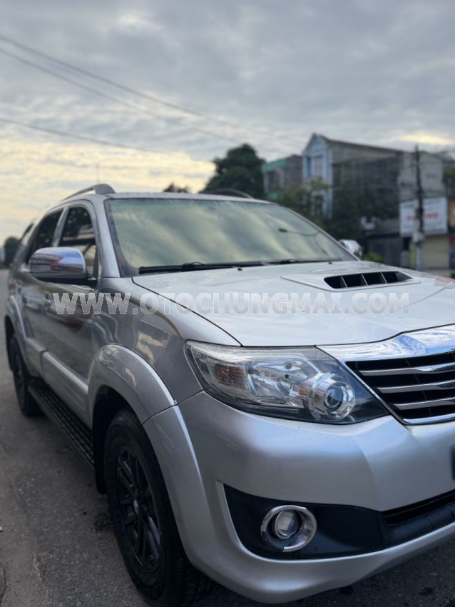 Toyota Fortuner 2.5G