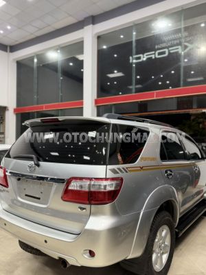 Xe Toyota Fortuner 2.7V 4x4 AT