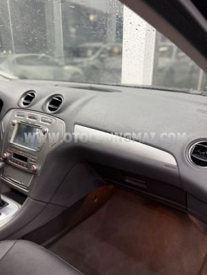 Xe Ford Mondeo 2.3 AT