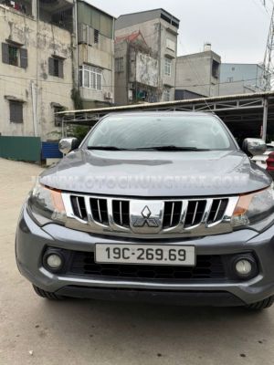 Xe Mitsubishi Triton 4x2 AT