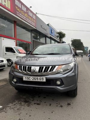 Mitsubishi Triton-4x2 AT