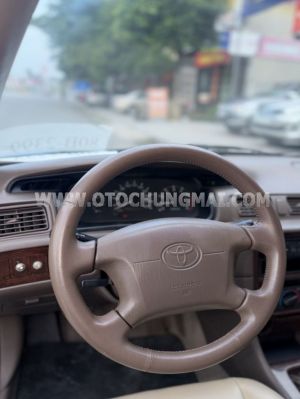 Xe Toyota Camry GLi 2.2