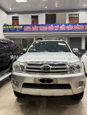 Toyota Fortuner 2.7V 4x4 AT