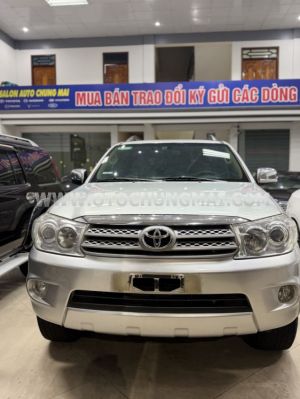 Toyota Fortuner 2.7V 4x4 AT