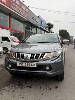 Mitsubishi Triton 4x2 AT